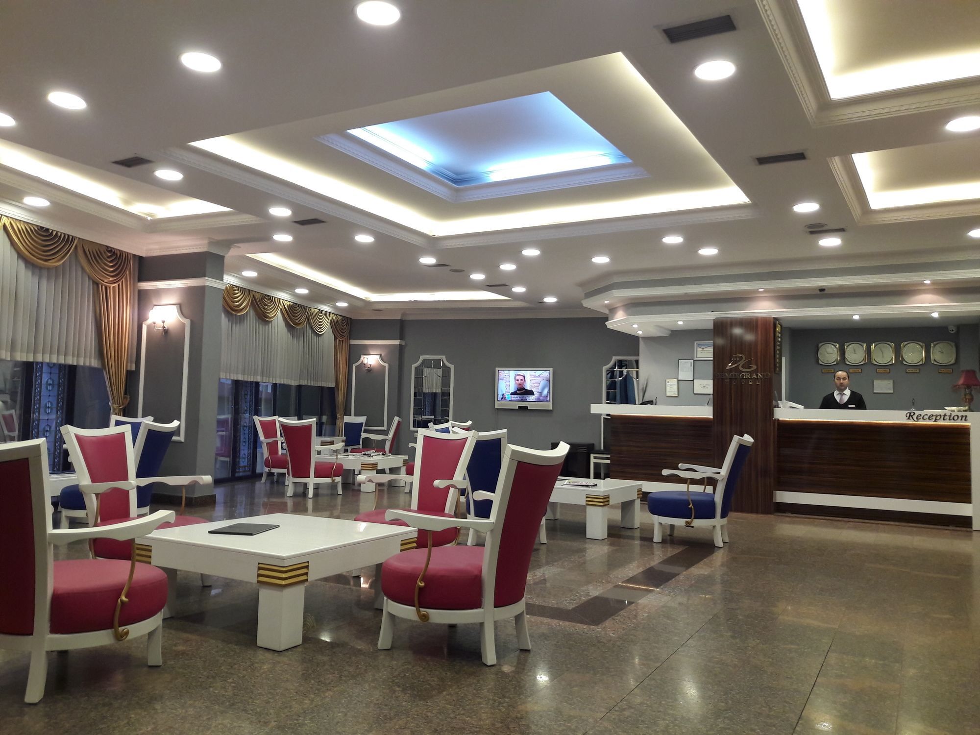Demirgrand Hotel Trabzon Exterior photo