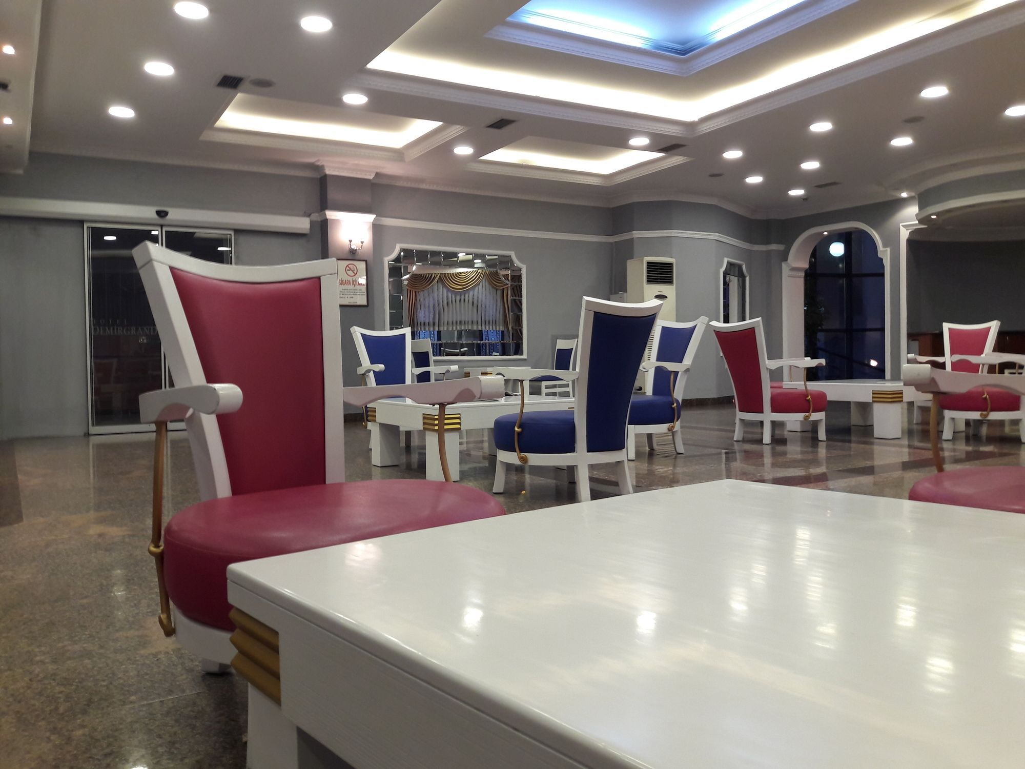 Demirgrand Hotel Trabzon Exterior photo